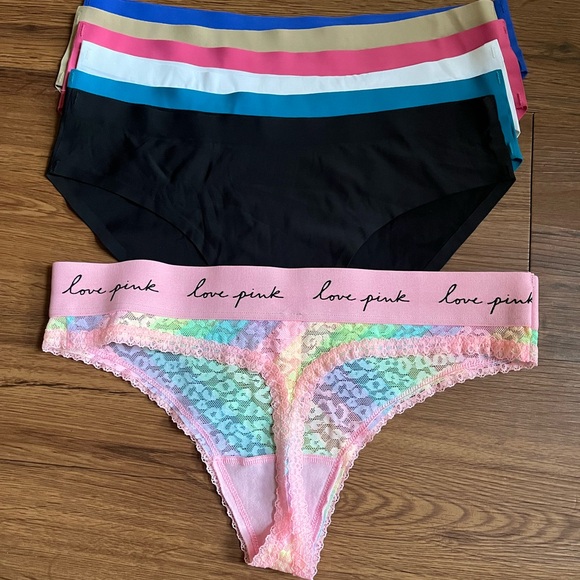 Size S - Picture 2 of 4